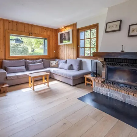 Family Home With A Garden Overlooking Mont Blanc * Chamonix